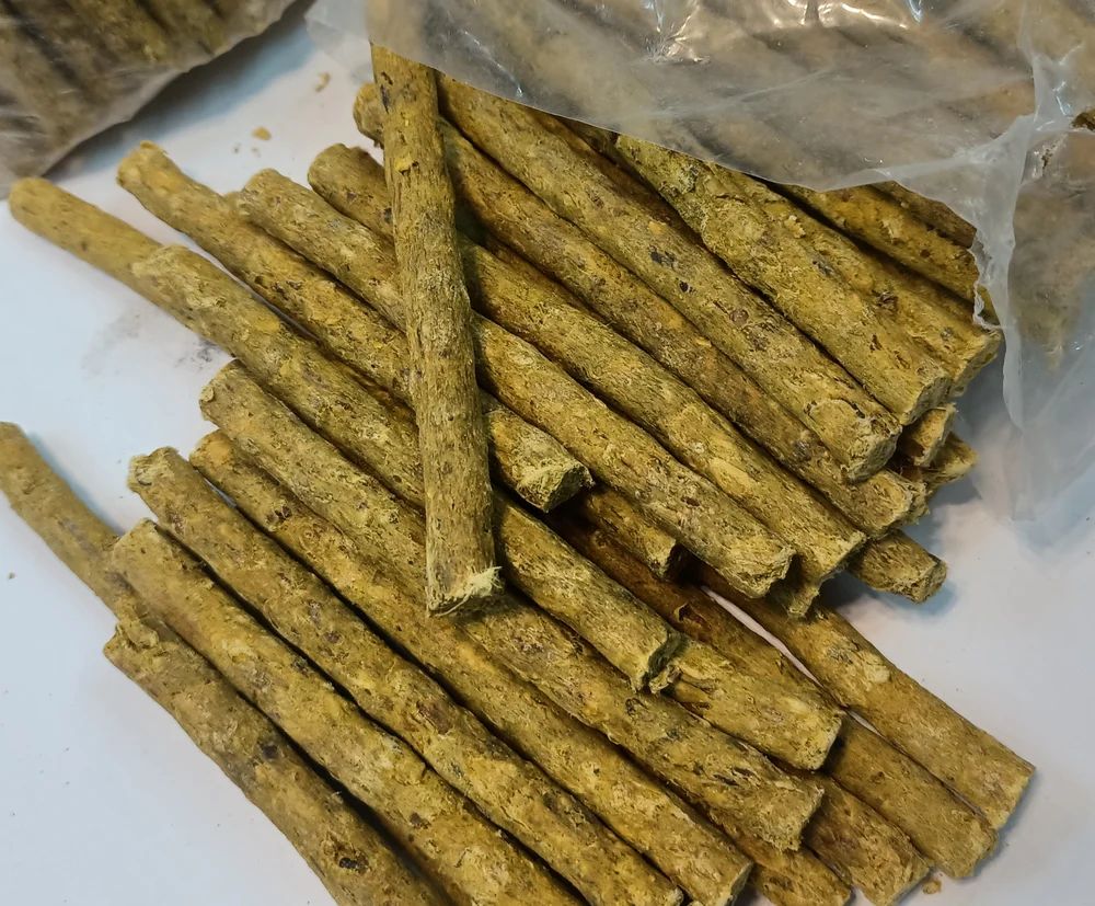 Munchy Chicken, Mint, Mutton & Natural Sticks for Pet (800 g)